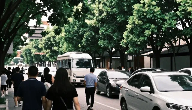 企业信息更新服务如何解决数据验证难题？